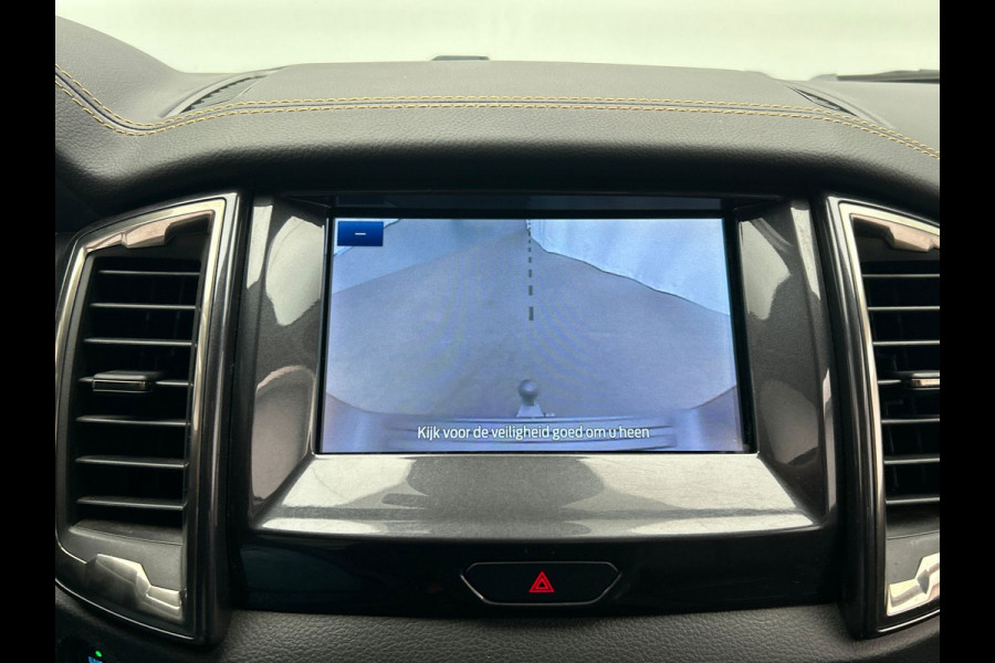 Ford Ranger 2.0 EcoBlue Wildtrak Supercab | Origineel NL | 1e Eigenaar | Stoelverwarming | Carplay | Camera | Trekhaak |