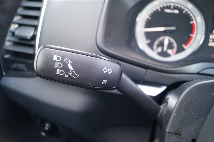 Škoda Karoq 1.0 TSI 110pk Business Edition Plus -NAVI-ECC-CAM-ACC-