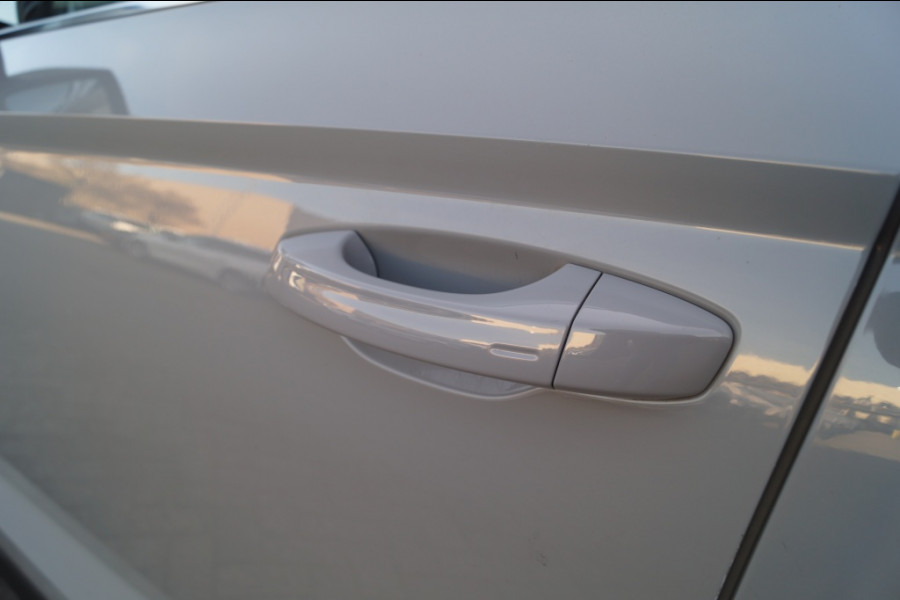 Škoda Karoq 1.0 TSI 110pk Business Edition Plus -NAVI-ECC-CAM-ACC-