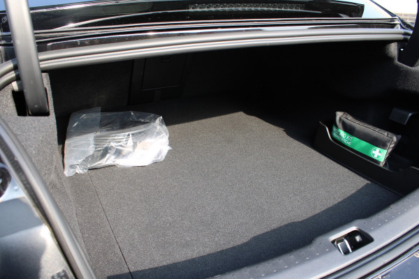 Volvo S90 2.0 T8 AWD Plus Dark | Schuifdak | Luchtvering | Long Range | Leder