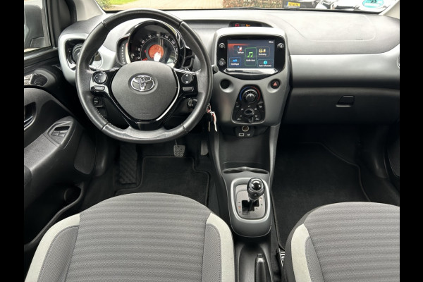 Toyota Aygo 1.0 VVT-i Automaat x-play Airco, Camera, Carplay