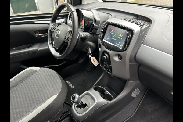 Toyota Aygo 1.0 VVT-i Automaat x-play Airco, Camera, Carplay