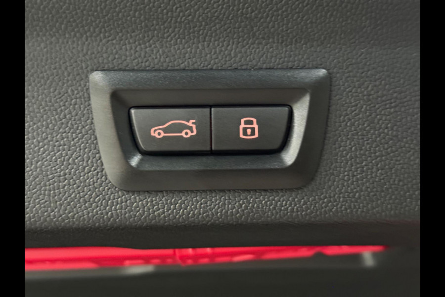 MINI Countryman 1.5 Cooper MINI Yours PANO|HUD|MEMORY STOELEN|DAB|CARPLAY|AMBIENT|19 inch LMV