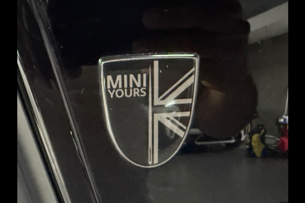 MINI Countryman 1.5 Cooper MINI Yours PANO|HUD|MEMORY STOELEN|DAB|CARPLAY|AMBIENT|19 inch LMV