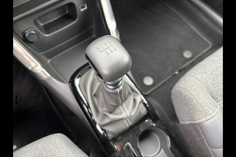 Citroën C3 Aircross 1.2 PureTech Feel | Comfort stoelen met leder | Trekhaak | Rijklaar incl 12 maanden garantie |