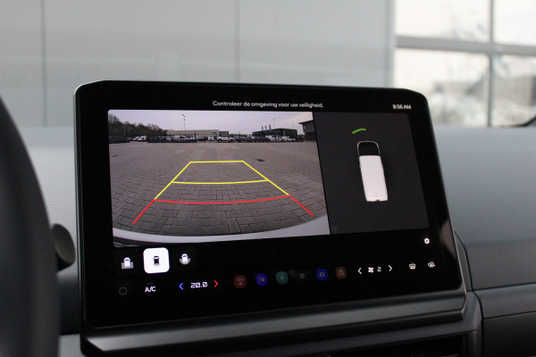 Kia PV5 L2H1 Essential 71.2 kWh 164pk - Stoel/Stuurverwarming - Keyless - V2L - Camera - ACC met stuurhulp - Rijklaar