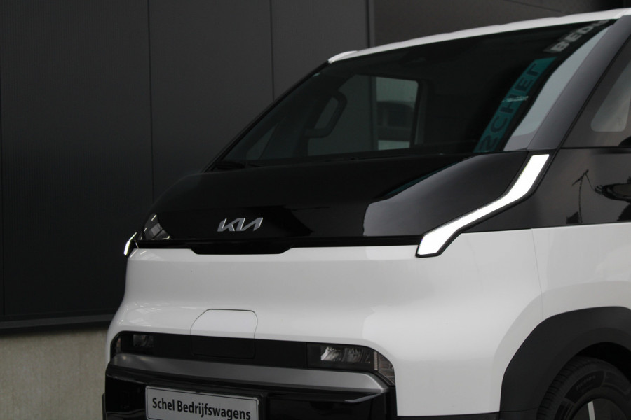 Kia PV5 L2H1 Essential 71.2 kWh 164pk - Stoel/Stuurverwarming - Keyless - V2L - Camera - ACC met stuurhulp - Rijklaar