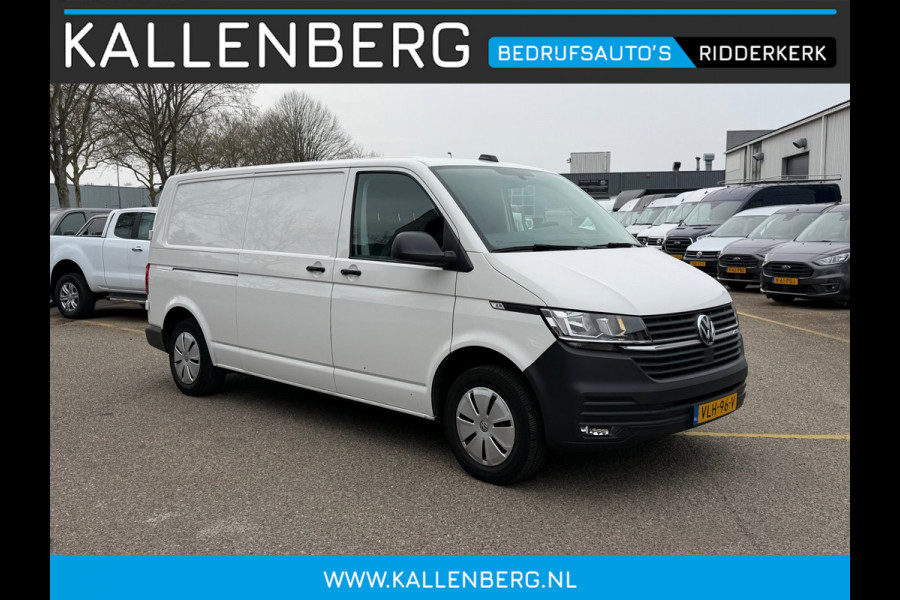 Volkswagen Transporter 2.0 TDI 110PK L2H1 / Trekhaak / App connect / Cruise / 3 zits