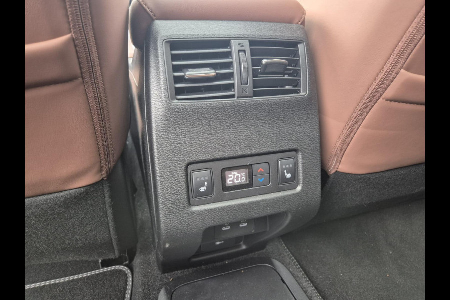 Mitsubishi Outlander 2.4 PHEV Instyle+ | Black badge+ editie |