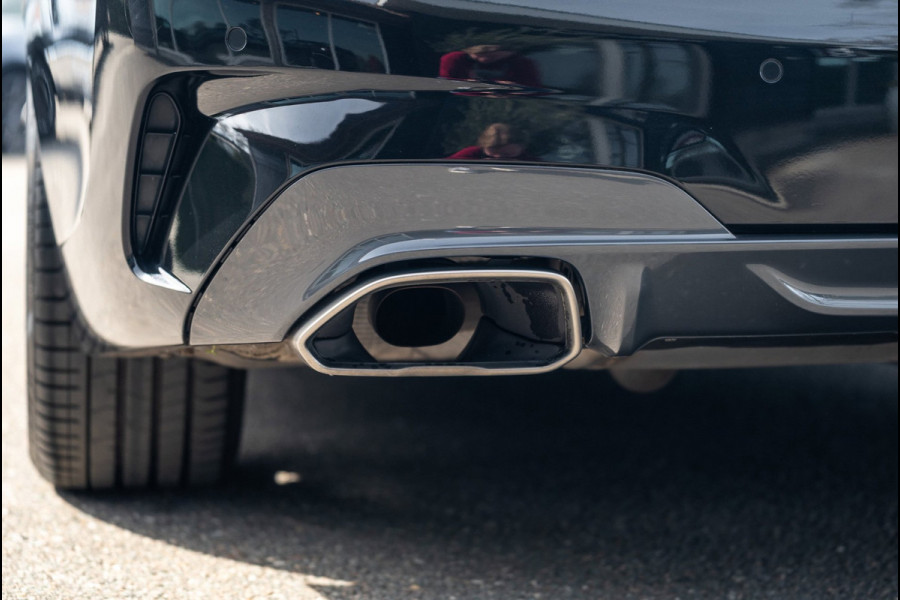 BMW 3-serie M340i xDrive Executive Edition NL Auto I NAP I Live Cockpit Professional I Dealeronderhouden I Zeer netjes