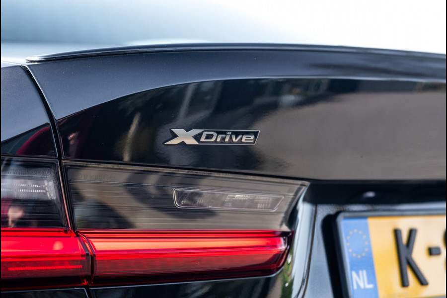 BMW 3-serie M340i xDrive Executive Edition NL Auto I NAP I Live Cockpit Professional I Dealeronderhouden I Zeer netjes