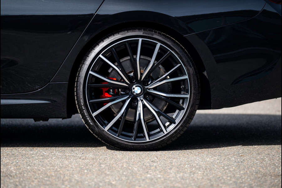 BMW 3-serie M340i xDrive Executive Edition NL Auto I NAP I Live Cockpit Professional I Dealeronderhouden I Zeer netjes