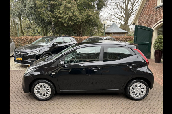 Toyota Aygo 1.0 VVT-i Automaat x-play Airco, Camera, Carplay