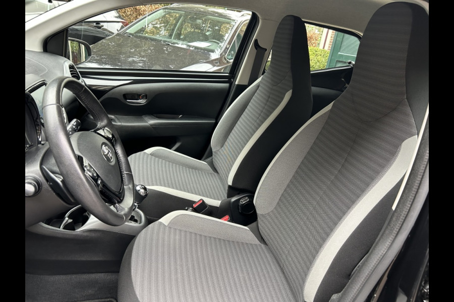 Toyota Aygo 1.0 VVT-i Automaat x-play Airco, Camera, Carplay