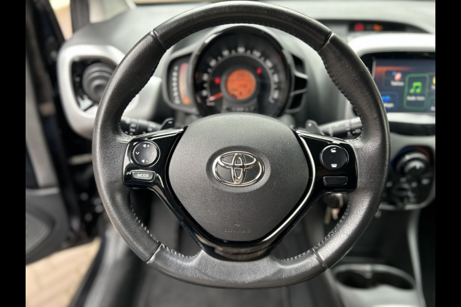 Toyota Aygo 1.0 VVT-i Automaat x-play Airco, Camera, Carplay