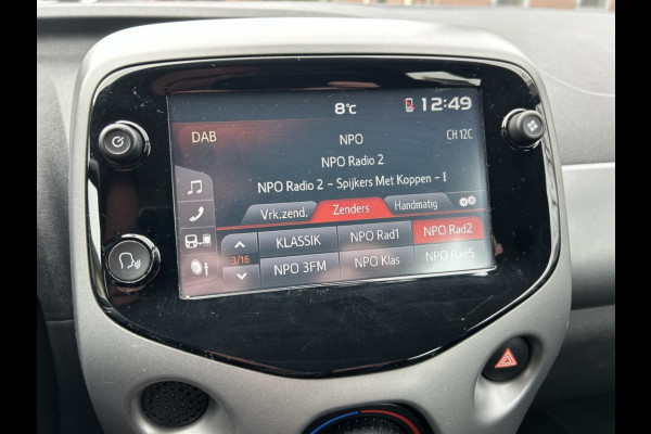 Toyota Aygo 1.0 VVT-i Automaat x-play Airco, Camera, Carplay