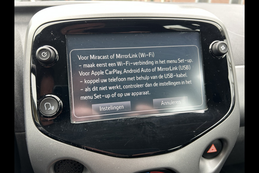 Toyota Aygo 1.0 VVT-i Automaat x-play Airco, Camera, Carplay