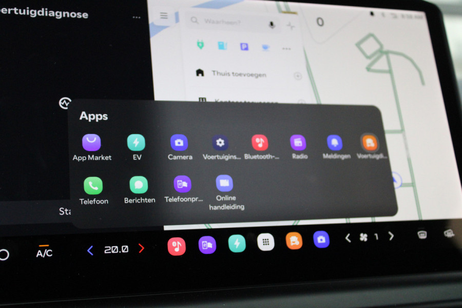 Kia PV5 L2H1 Essential 71.2 kWh 164pk - Stoel/Stuurverwarming - Keyless - V2L - Camera - ACC met stuurhulp - Rijklaar