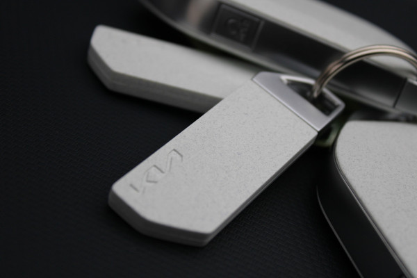 Kia PV5 L2H1 Essential 71.2 kWh 164pk - Stoel/Stuurverwarming - Keyless - V2L - Camera - ACC met stuurhulp - Rijklaar