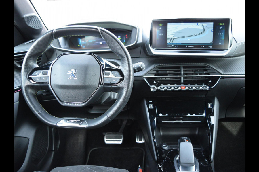 Peugeot e-208 EV GT Pack 50 kWh SOH 91% | ACHTERUITRIJCAMERA MET SENSOREN | NAVI & CARPLAY | E.C.C. |