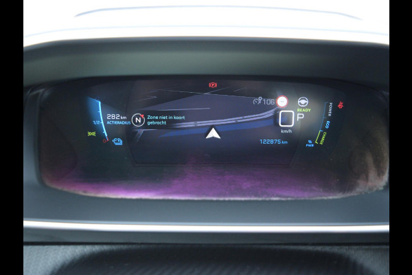 Peugeot e-208 EV GT Pack 50 kWh SOH 91% | ACHTERUITRIJCAMERA MET SENSOREN | NAVI & CARPLAY | E.C.C. |