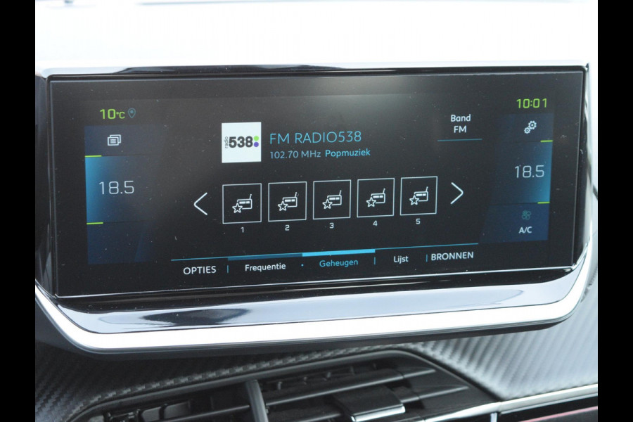 Peugeot e-208 EV GT Pack 50 kWh SOH 91% | ACHTERUITRIJCAMERA MET SENSOREN | NAVI & CARPLAY | E.C.C. |