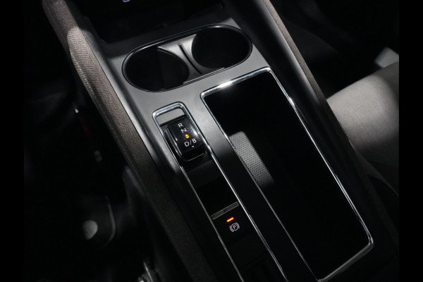 Škoda ENYAQ iV 80 First Edition Panorama Wegkl. trekhaak Navigatie Stoel/Stuurverwarming 244