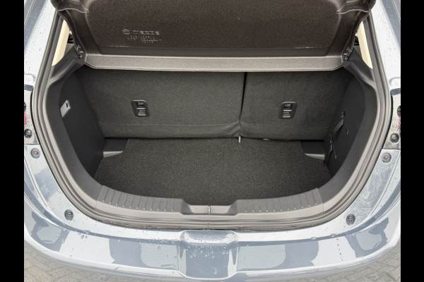 Mazda 2 1.5 Skyact-G Luxury NAVI! KEYLESS! CRUISE! NAP! HUD!