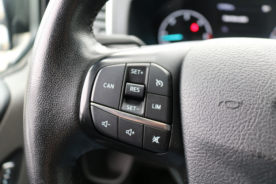 Ford Transit Custom 2.0 TDci 170pk L1 H1 Limited Automaat Airco Navigatie Camera