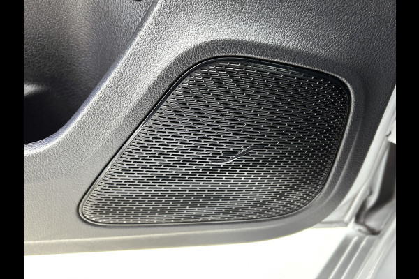 Mercedes-Benz A-Klasse 200 Business Solution Luxury(NL-auto, Dealer OnderH, Panorama, SfeerV, Elect Stoelen, StoelV, Camera, Etc