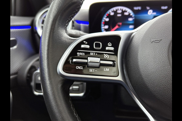 Mercedes-Benz A-Klasse 200 Business Solution Luxury(NL-auto, Dealer OnderH, Panorama, SfeerV, Elect Stoelen, StoelV, Camera, Etc