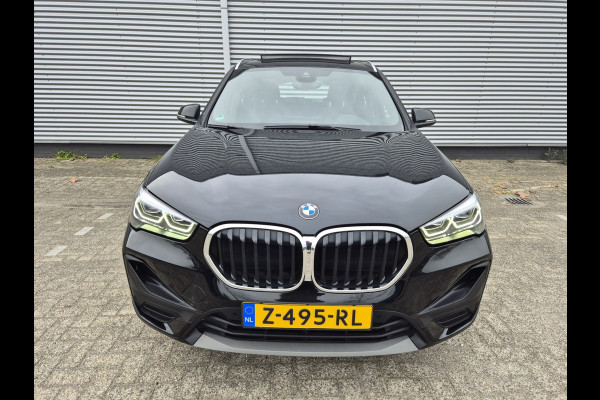 BMW X1 XDrive25e Automaat,Panomadak,Carplay,Stoelverwarming,extra,Winter,Cruisecomtrol