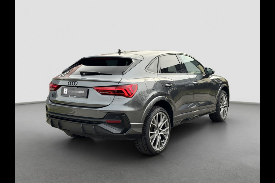Audi Q3 Sportback 45 TFSI e S-line | Sonos | Matrix | Sfeer | Carplay | Black Optic | Elektr. stoelen | Virtual | Dodehoek