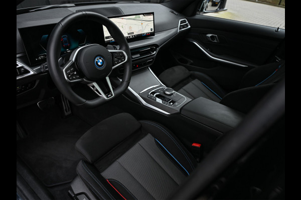BMW 3 Serie Touring 330e xDrive M sport Accu 19,5kWh | Trekhaak | Panorama dak | Active Cruise  | Camera  | Ambiance interieur