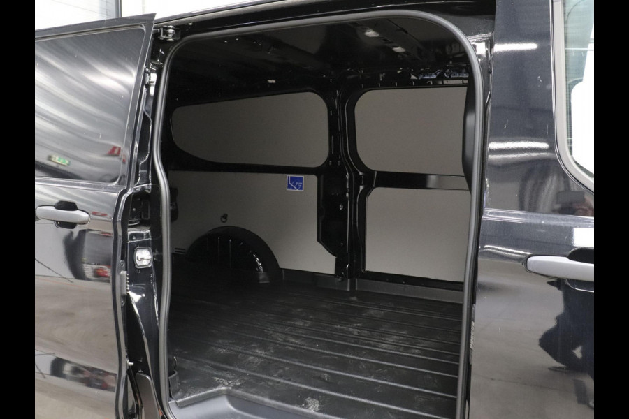 Ford Transit Custom 300 2.0 TDCI L2H1 Trend Nieuw Model Ford Transit Custom 300 2.0 TDCI L2H1 Trend NM Navi Cruise Camera Parkeersensoren Trekhaak