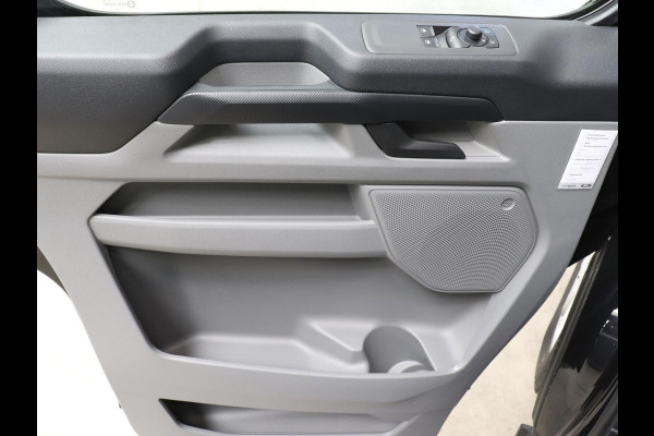 Ford Transit Custom 300 2.0 TDCI L2H1 Trend Nieuw Model Ford Transit Custom 300 2.0 TDCI L2H1 Trend NM Navi Cruise Camera Parkeersensoren Trekhaak