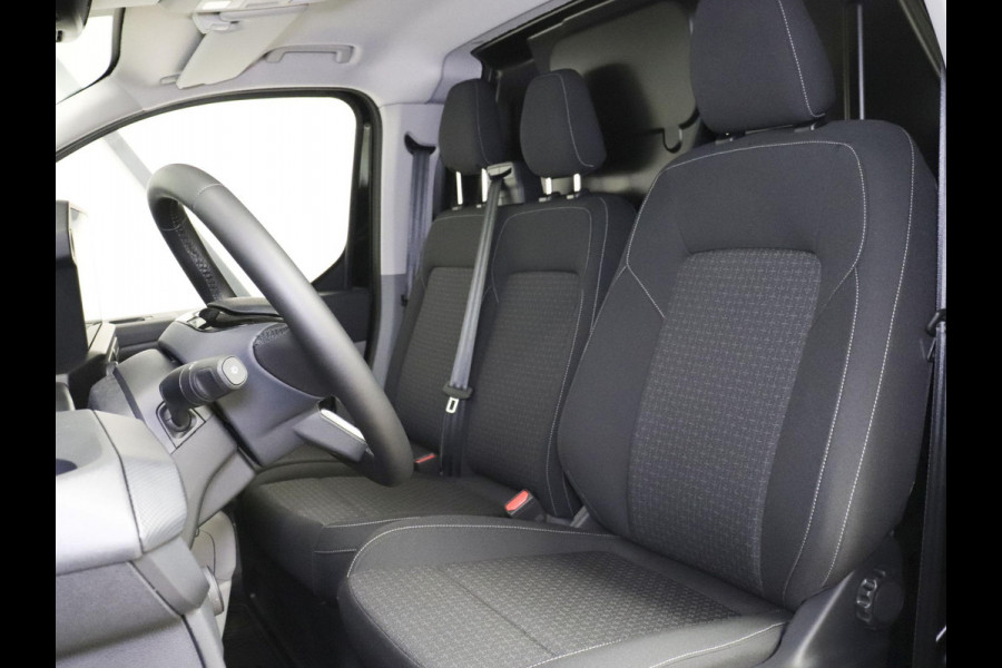 Ford Transit Custom 300 2.0 TDCI L2H1 Trend Nieuw Model Ford Transit Custom 300 2.0 TDCI L2H1 Trend NM Navi Cruise Camera Parkeersensoren Trekhaak