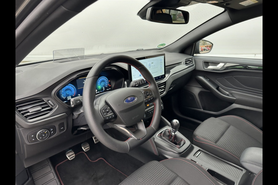 Ford FOCUS Wagon 1.0 EBH ST Line X DRIVERPACK! WINTERPACK! B&O! HEAD-UP!