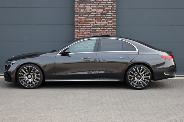 Mercedes-Benz E-Klasse 200 AMG Line | Hyperscreen | Distronic+ | Panoramadak | Stoelventilatie | Burmester | Verwarmd Stuurwiel | Surround Camera | Digital Light | Exclusiefpakket |