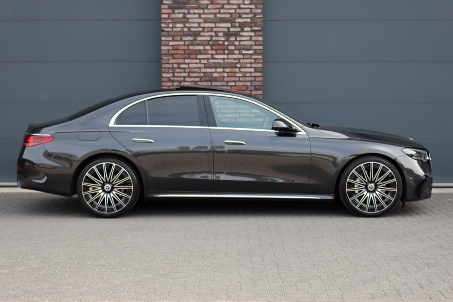 Mercedes-Benz E-Klasse 200 AMG Line | Hyperscreen | Distronic+ | Panoramadak | Stoelventilatie | Burmester | Verwarmd Stuurwiel | Surround Camera | Digital Light | Exclusiefpakket |