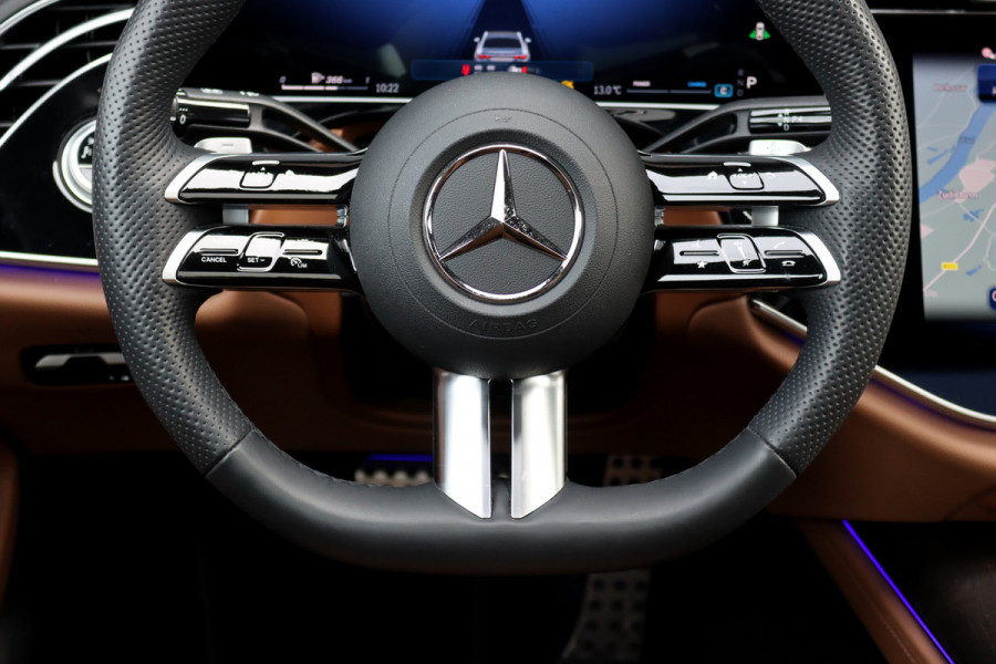 Mercedes-Benz E-Klasse 200 AMG Line | Hyperscreen | Distronic+ | Panoramadak | Stoelventilatie | Burmester | Verwarmd Stuurwiel | Surround Camera | Digital Light | Exclusiefpakket |