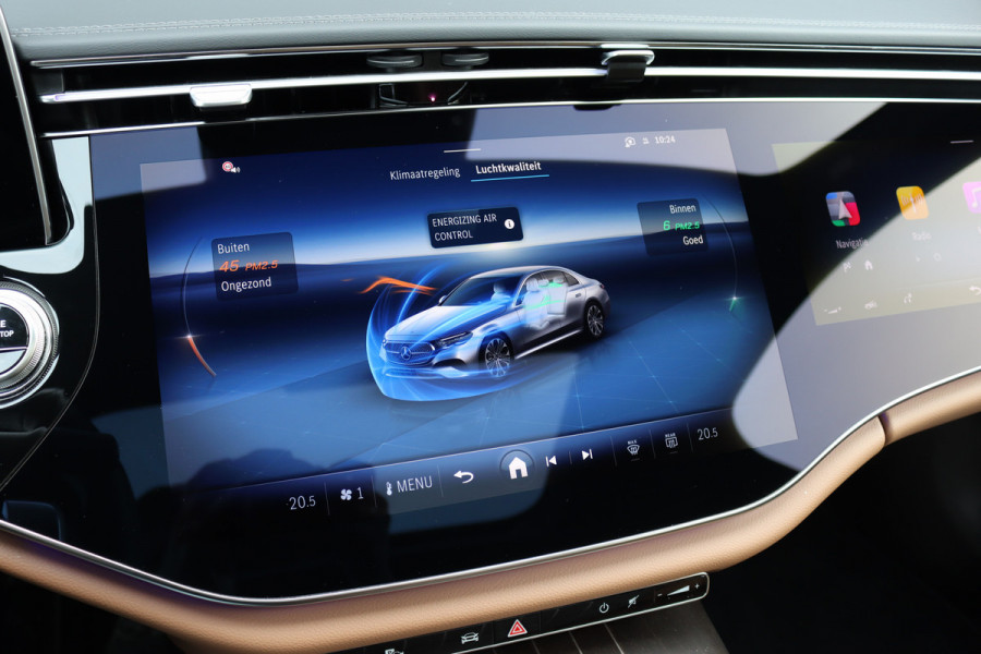 Mercedes-Benz E-Klasse 200 AMG Line | Hyperscreen | Distronic+ | Panoramadak | Stoelventilatie | Burmester | Verwarmd Stuurwiel | Surround Camera | Digital Light | Exclusiefpakket |
