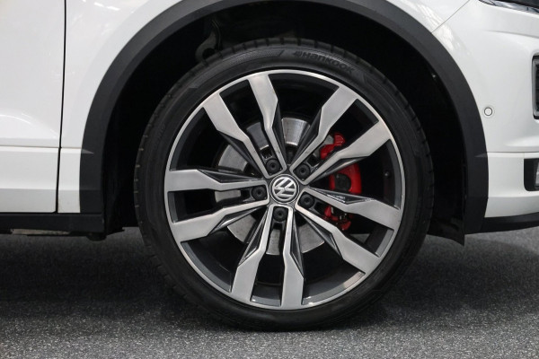 Volkswagen T-Roc 2.0 TSI 4Motion 3x R-line LED/VIRTUAL/PANO/HALF LEDER+S.VERWARMING/19" LMV/CAM/ACC/ECC/12 MND GARANTIE!