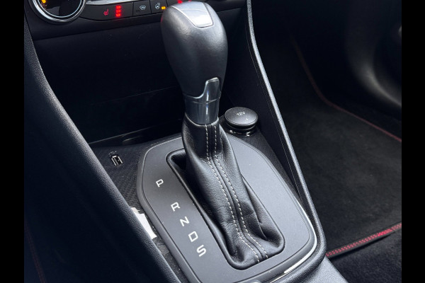 Ford Fiesta 1.0 EcoBoost ST-line | Automaat | Camera | B&O | Stuur + Stoelverwarming | Adaptive Cruise |