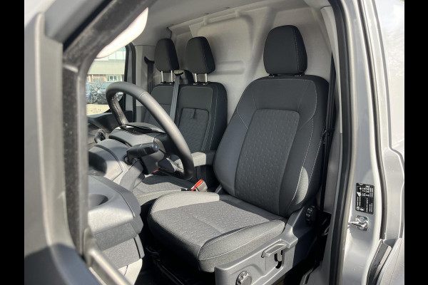 Ford Transit Custom 320 2.5 PHEV L2H1 Limited | SCI | 233pk | Driver Assistance pack Premium | Wegklapbare Trekhaak | Verwarmd Stuurwiel | 17 inch Licht metalen Velgen | B&O Speakers