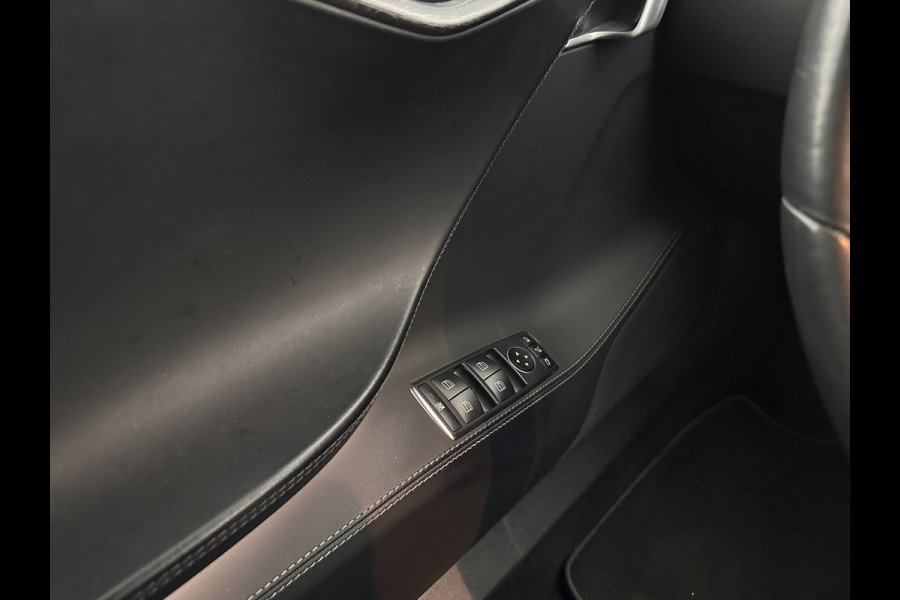 Tesla Model S 75D Base [ 3-Fase ] {SOH-85%} (INCL-BTW) Aut. *PANO-WINDOW | LEATHER | AIR-SUSPENION | FULL-LED | NAVI-FULLMAP | KEYLESS | MEMORY-PACK | HEATED-COMFORTSEATS | DIGI-COCKPIT | CARBON-INLAY | AUTO-PILOT | 19"ALU*