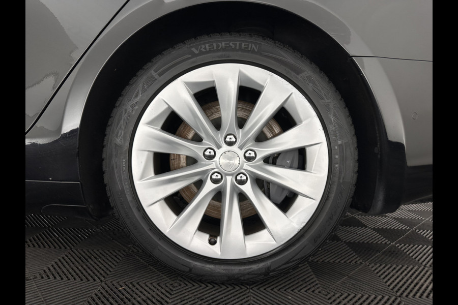 Tesla Model S 75D Base [ 3-Fase ] {SOH-85%} (INCL-BTW) Aut. *PANO-WINDOW | LEATHER | AIR-SUSPENION | FULL-LED | NAVI-FULLMAP | KEYLESS | MEMORY-PACK | HEATED-COMFORTSEATS | DIGI-COCKPIT | CARBON-INLAY | AUTO-PILOT | 19"ALU*