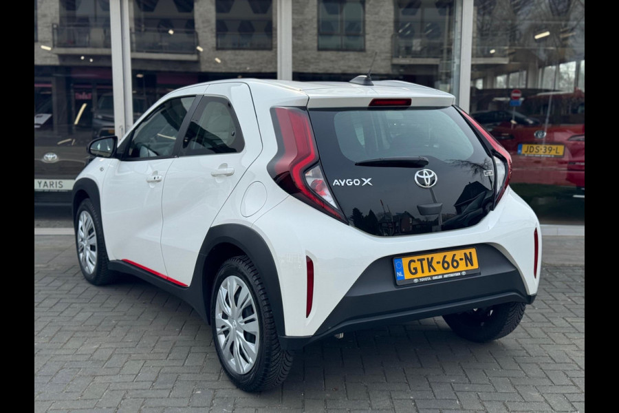 Toyota Aygo X 1.0 VVT-i MT Play Plus | Keyless, Startknop, Stoelverwarming, Climate control, Apple CarPlay/Android Auto