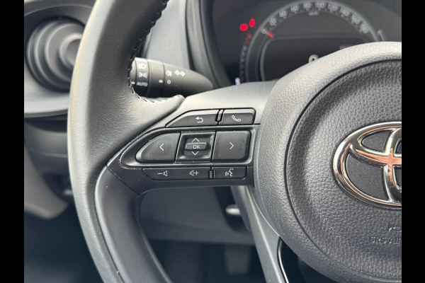 Toyota Aygo X 1.0 VVT-i MT Play Plus | Keyless, Startknop, Stoelverwarming, Climate control, Apple CarPlay/Android Auto