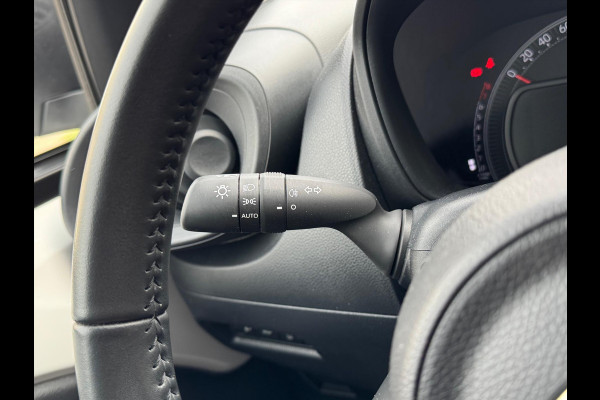 Toyota Aygo X 1.0 VVT-i MT Play Plus | Keyless, Startknop, Stoelverwarming, Climate control, Apple CarPlay/Android Auto
